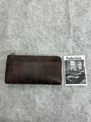 Fabrizio 브라운 가죽 장지갑 미사용 사이즈가 맞지 않아 판매