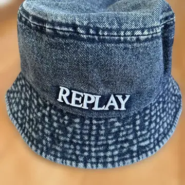 REPLAY 햇