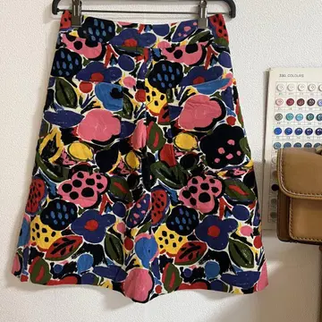 [ 코듀로이 ] 로라 애슐리 ELEY KISHIMOTO 무릎 기장 스커트