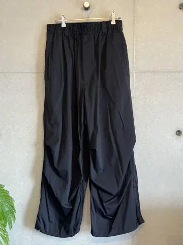 메종 스페셜 하이텐션 스노우 와이드 팬츠 BLACK 0