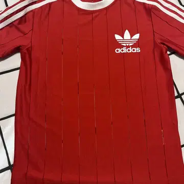 adidas T셔츠