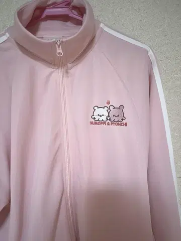 러브이즈 뿅치 스모피 저지