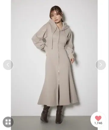 [새상품급] rienda 비쥬 맨투맨 머메이드 원피스 S 베이지