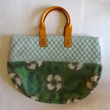 미나 페르호넨 peitto bag 노던 플라워
