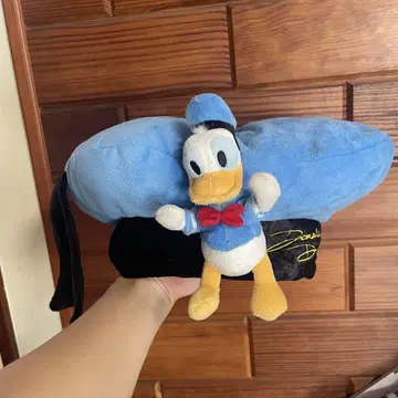 도널드 덕 봉제 인형 포함 모자