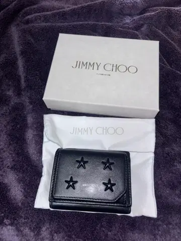 JIMMY CHOO 블랙 3단 폴더형 지갑