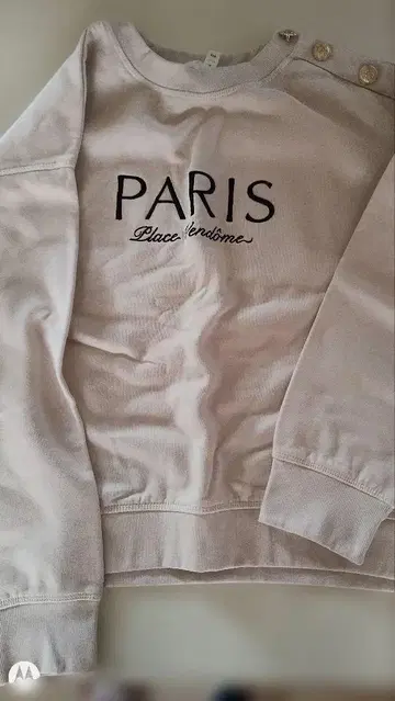 PARIS 자수 베이지 맨투맨