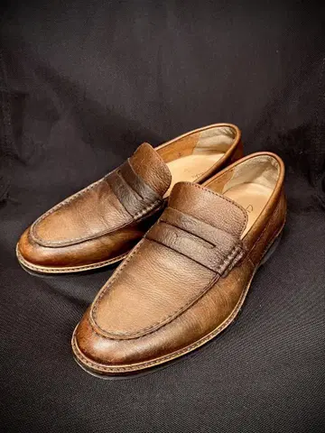 Clarks 26.5 캔디 컬러 브라운 아주 멋진 로퍼 가을/겨울