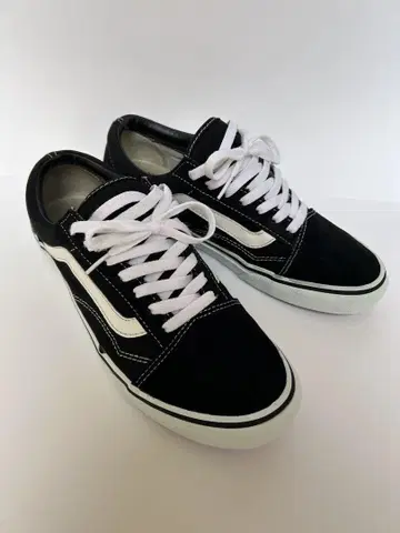 Vans 블랙 화이트 스웨이드 스니커즈