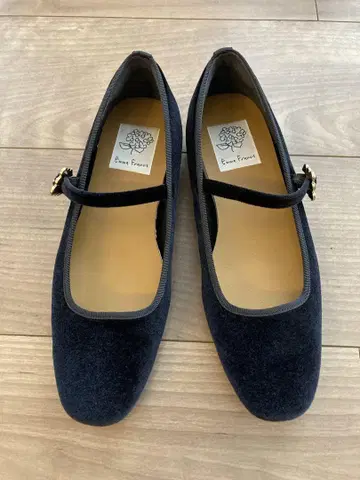 [ 새상품급 ] 에마 프란시스 멜리 제인 플랫 펌프스 22cm