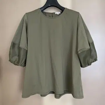 새상품급 DRESSTERIOR 코쿤 슬리브 풀오버 올리브 36