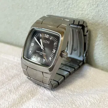 nixon THE MANUAL 스퀘어 손목시계