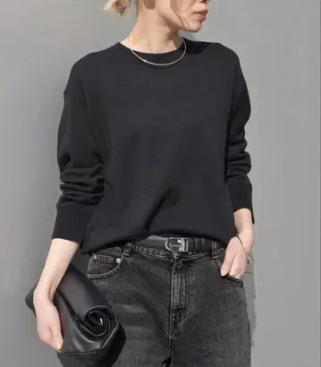 새상품 AP STUDIO 카르테 크루넥 니트 블랙