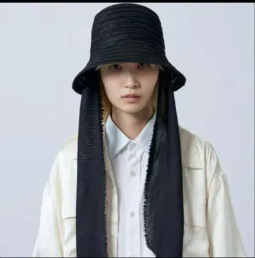 라메종 드 릴리스 크로셰 스카프 블랙