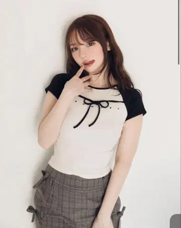 andmary Alma 리본 탑스