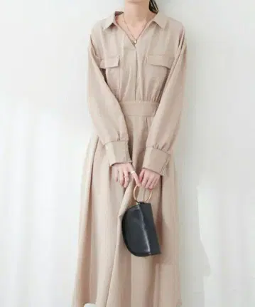 새상품 미니 스키퍼 카라 원피스 라이트 베이지
