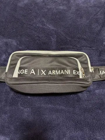 Armani Exchange 바디백 그레이