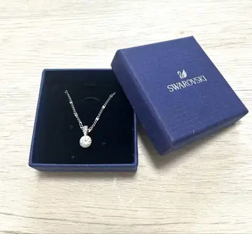 Swarovski 심플 펜던트 목걸이