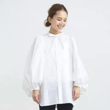 yori 리본 퍼프 슬리브 블라우스