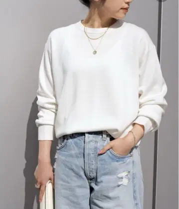 새상품 AP STUDIO 카르테 크루넥 니트 화이트