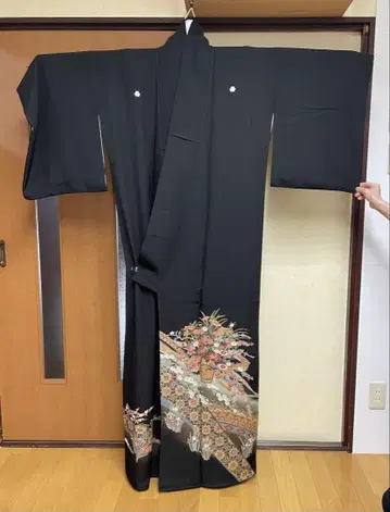 블랙 전통 예복 기모노 꽃무늬와 오비 세트