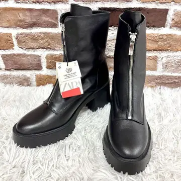 새상품급 ZARA 자라 26 숏부츠 센터 지퍼 통굽 가죽 미사용