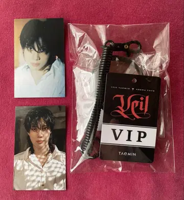 TAEMIN VIP 패스와 사가 공연 FC 포토 카드 세트
