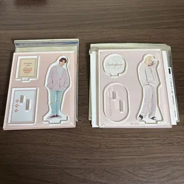 SEVENTEEN 정한 아크릴 스탠드 2개 세트