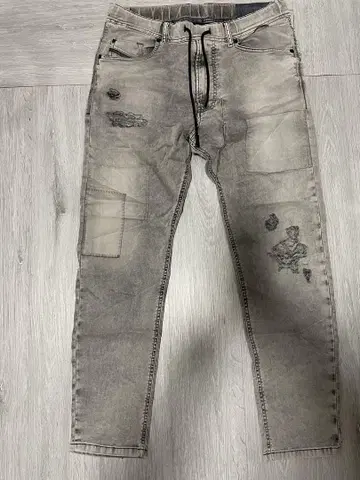 그레이 스키니 데님 데미지 가공