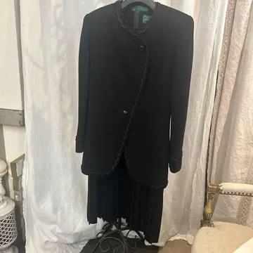CARVEN 블랙 원피스 수트 10호