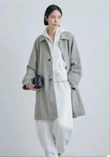 새상품급 MIESROHE 스텐카라 코트