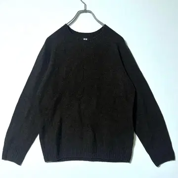 브라운 크루넥 니트 스웨터 M 사이즈 UNIQLO