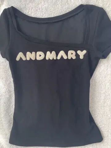 ANDMARY Mary logo tops