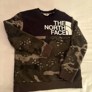 THE NORTH FACE 카모플라쥬 맨투맨 S/90