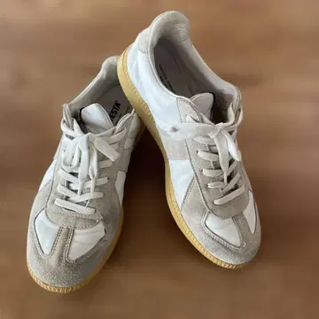 NOVESTA 스니커즈 24cm