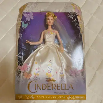 Disney 신데렐라 웨딩 데이 인형
