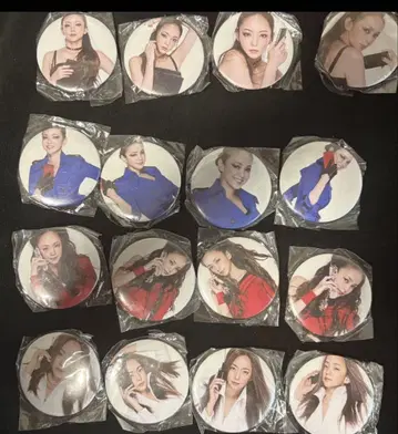 아무로 나미에 도코모 배지 16개 컴플리트