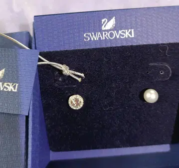 SWAROVSKI 리버서블 귀걸이 펄 x 크리스탈