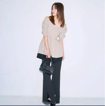 프레이 아이디 FRAY ID 페플럼 니트 셋업