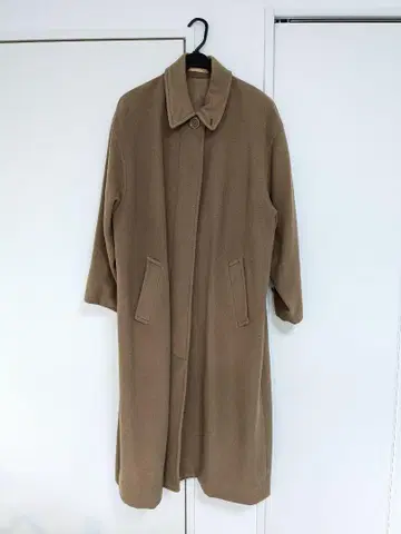 베이지 롱 코트 캐시미어