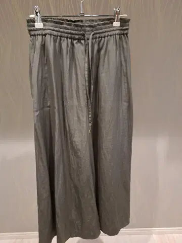 Elura 와이드 팬츠 M 사이즈