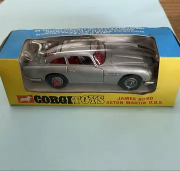 Corgi Toys 007 제임스 본드 미니카 애스턴 마틴