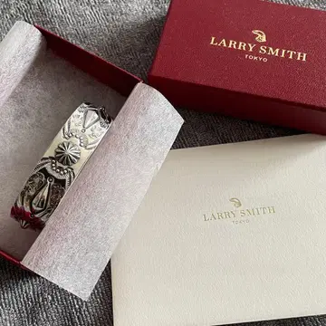 [ 미사용 새상품 ] LARRY SMITH / SHELL BRACELET