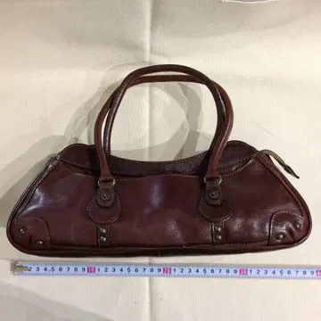 레어 다코타 레트로 가로로 긴 핸드백 다크 브라운 올 가죽