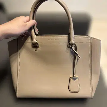 MICHAEL KORS 베이지 핸드백