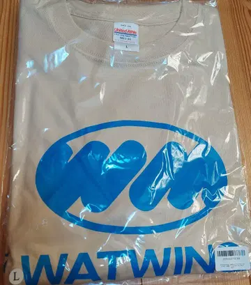 WATWING 베이지 T셔츠 MAKUHARI MESSE