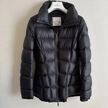 MONCLER 블랙 다운 자켓