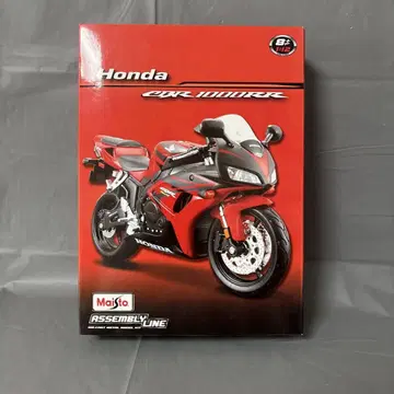 Honda CBR1000RR 1/12 스케일 조립 키트