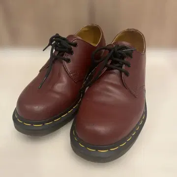 Dr.Martens 가죽 신발 3홀 체리 레드