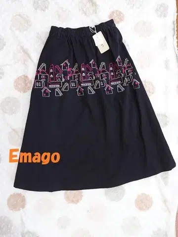 새상품 Emago 이마고 자수 플레어 스커트 밴딩 천연 섬유 M~L